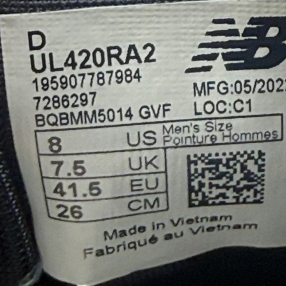 New Balance UL420RA2 Mens Size 8 Lifestyle Sneakers Suede Mesh Navy Blue Grey